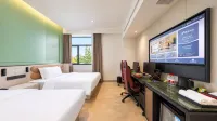 YouU Youyou E-Sports Hotel (Hami Park Daguang High-Speed Railway Station) - 2-Sterne