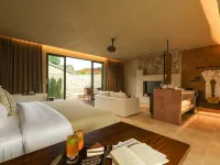 Hidden Realm High-End Vacation Apartment (Beihai Qiaogang Beach Fengqing Street) - 4 ดาว