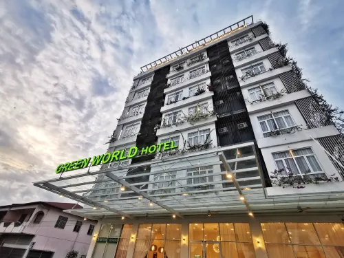 กรีนเวิลด์ โฮเทล - วิวภูเขา
