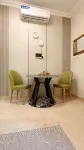 Peaceful 2BR Escape Close to Everything - parking