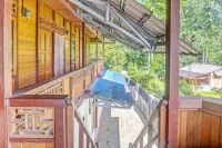 Spot on 91799 Sosonopan Homestay Near Lantamal VIII Manado Hotels in Mapanget