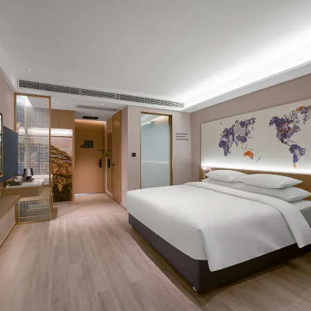 Kyriad Hotel (Fuyang Linquan Chenghuang Temple)