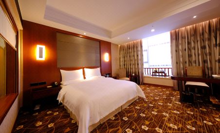 Desheng Hotel - Housity