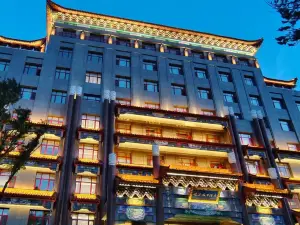 Popular Four-Star Hotels in Weichang