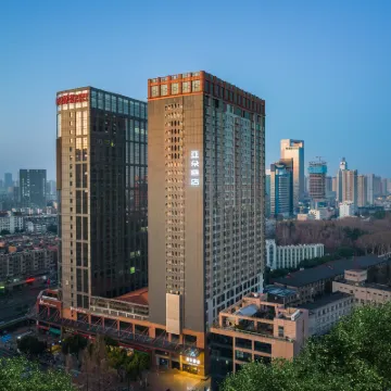 合肥長江路之心城安農大亞朵酒店 鄰近蒙城县的酒店