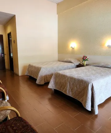 ห้องซูพีเรียร์ เตียงแฝด พร้อมวิวเมือง