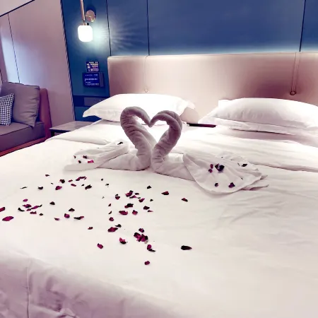 Mission Hills Pujiang Hotel