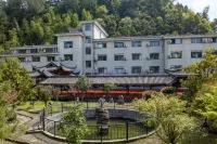Tianlongshan Hotel Отели в г. Десин
