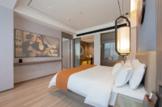 HEBE Zhenyue Hotel (Jixing Financial Plaza)