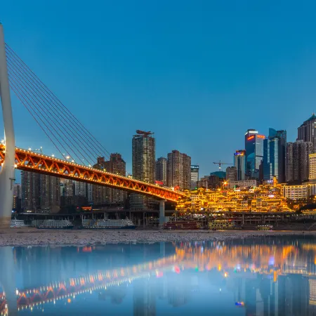 Orient river and city Hotel(Chongqing Jiefangbei Hongyadong store)