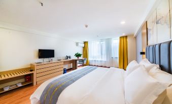 Nalan Hotel (Lanzhou New District Zhongchuan Airport Branch)