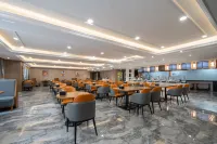 Xixuan Hotel (Korla Peacock River Sailing Plaza) - Frühstück