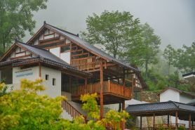 南溪·梅子民宿Cloud Haven隱奢度假別墅（神農架木魚鎮店）