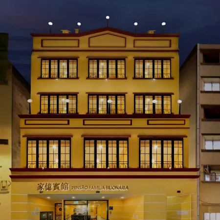 Billion Family Inn
