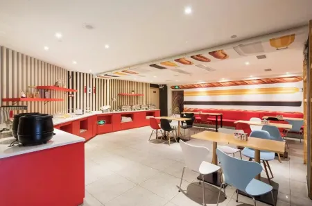 YUEFENG HOTEL(Guangzhoupanyu)