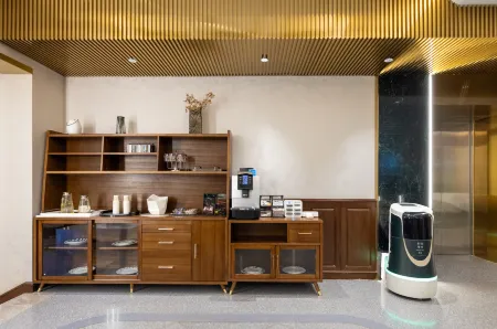 Nostalgia Hotel (Beijing Panjiayuan Jinsong Subway Station Store) Отели рядом с достопримечательностью «Coche Town Automobile Culture Creativity Industrial Park»