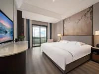 Mountain Lushan International Villa & Resort Hotels near Wulao Peak of Lushan