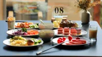 Cloud Jingye Shet Tent Hotel - breakfast