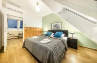 Jimmy's Apartments Lory