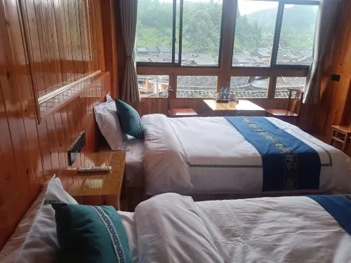 Liping Huanggang Dong Village Xiangye Homestay - موقف سيارات