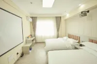 Kaichun Homestay (Mudanjiang Wanda Plaza)