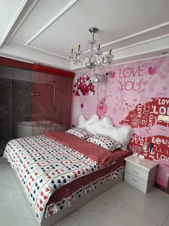 Tieling July Theme Hotel