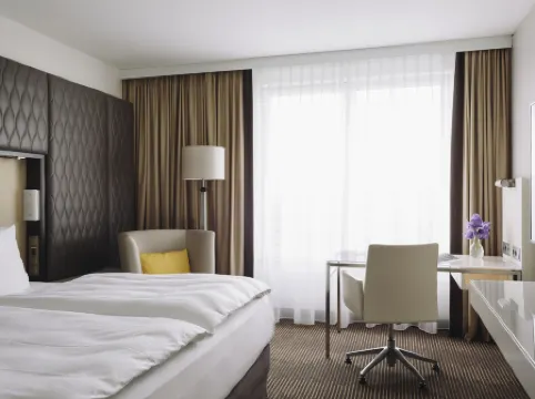 Pullman Berlin Schweizerhof