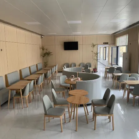 GreenTree ZhiXuan Hotel (Linqu Wanda)