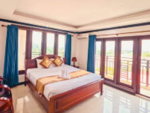 Consiana Vang Vieng Hotel Hotels near Jungle Project