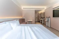 HanTing Hotel (Jinhua World Trade Plaza Bayi South Street Subway Station) - 3-Star