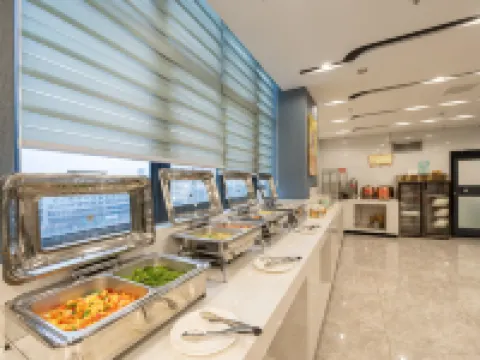 Super 8 Hotel (Xuzhou Suining Bayi Middle Road Xingmei Plaza) Hotel di Suining