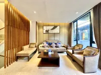 Longmen Nankunshanju Qiushuiju Private Tang Hot Spring Homestay