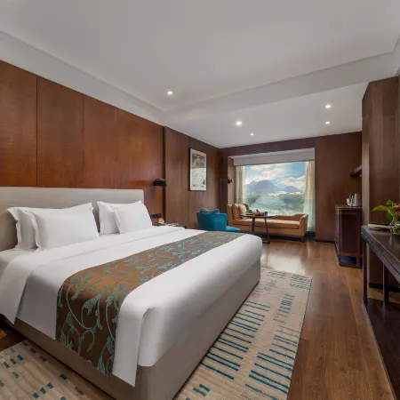 Jolie Vue Bontique Hotel（Elephant Trunk Hill and Two Rivers and Four Lakes ）