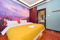 Yangshuo Fangxing Weiai Huayun Homestay (West Street Lijiang Branch) - พร้อมระเบียง