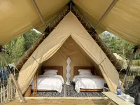 T Manor Tent camp