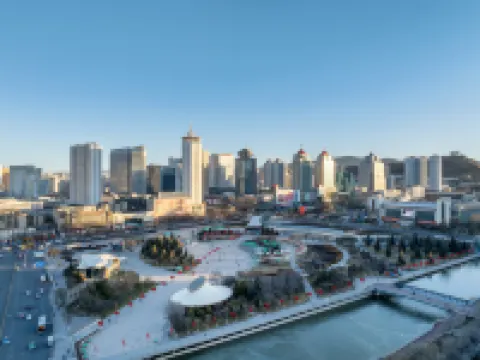 西寧長江国際ホテル（センター広場） 西寧のホテル