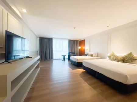 A-One Bangkok Hotel Отели рядом с достопримечательностью «A R Sutton & Co Engineers Siam»