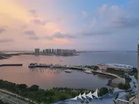 Guanhai Yunji Scenic Apartment (Zhanjiang Jinshawan Beach Wanda Plaza)