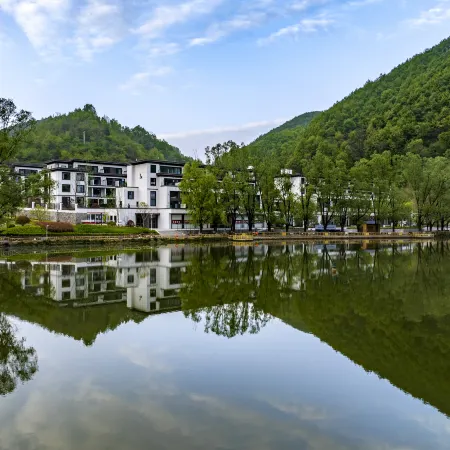 Zhuozhou Hotel