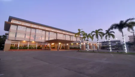 Chumphon Gardens Hotel