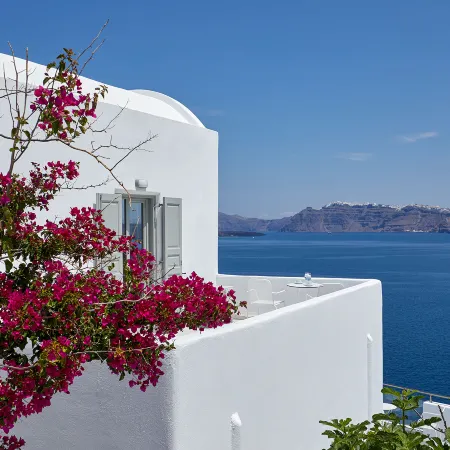 Santorini View Hotel Отели рядом с достопримечательностью «Белый пляж»