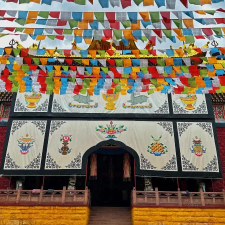 Yunren Hotel