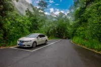 Persimmon Tree Homestay - parking