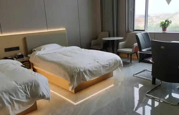 靖遠京玉大酒店