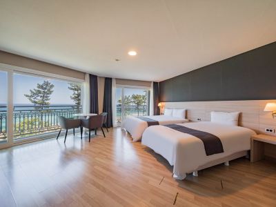Gyeongpo Soo Hotel