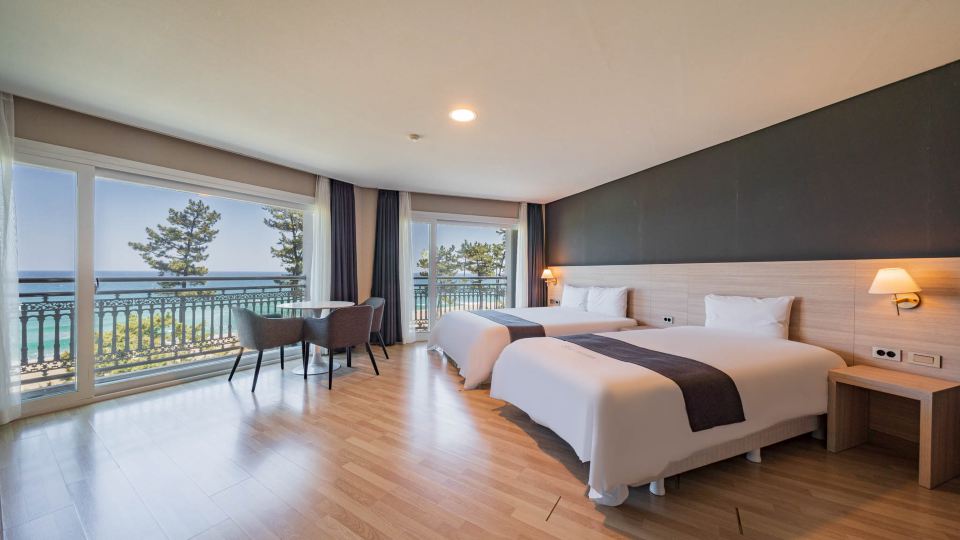 Gyeongpo Soo Hotel