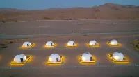 Xingguang Mijing · Mountain View Boutique Stay Hotels near Dunhuang Mingsha Mountain Wild Luxury Desert Stargazing Campground