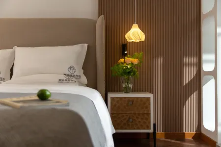 Meiduo Boutique Homestay (Weishan Ancient City Snack Street) Отели рядом с достопримечательностью «Gongchen Pavilion»