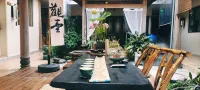 石頭記・初泊宿朗丨茶咖・180°火山花園景設計師美宿（和順古鎮店） 鄰近和顺的酒店