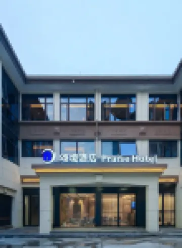 Praise hotel
